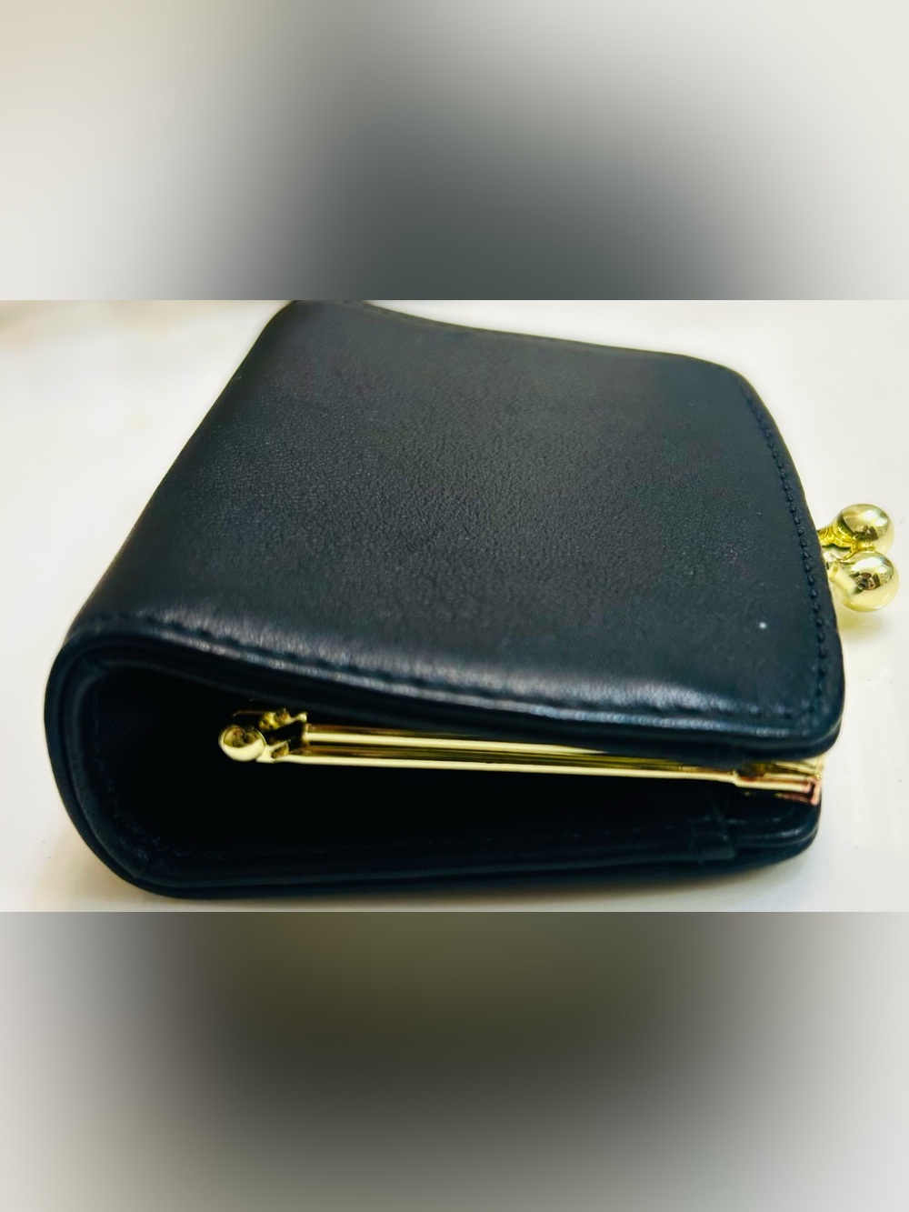 Vtg Mint COACH Black Leather Kiss-Lock Jewelry/ Coin Purse - Picture 3 of 5
